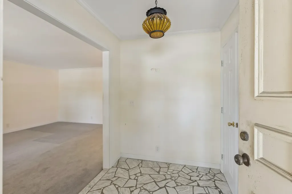 961 Todd Preis Drive Nashville TN 37221