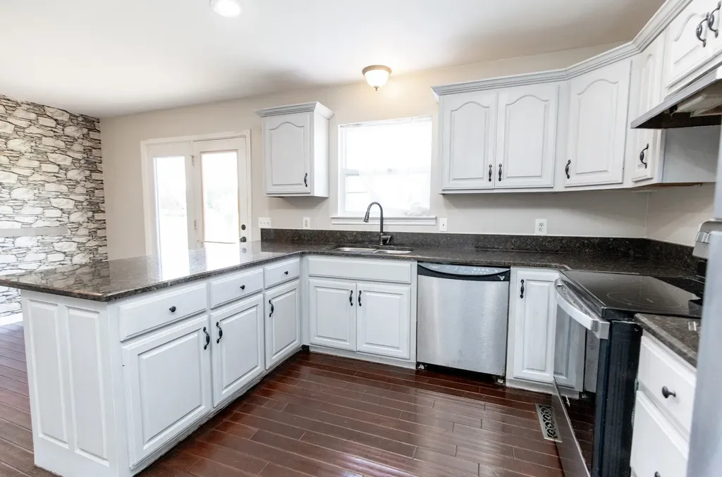 443 Clearview Road Cottontown TN 37048