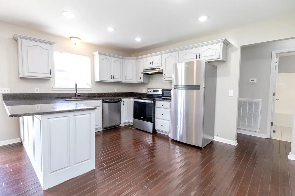 443 Clearview Road Cottontown TN 37048