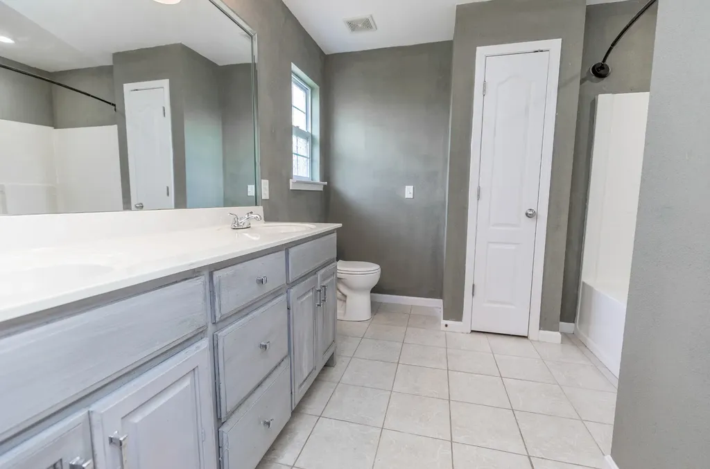 443 Clearview Road Cottontown TN 37048