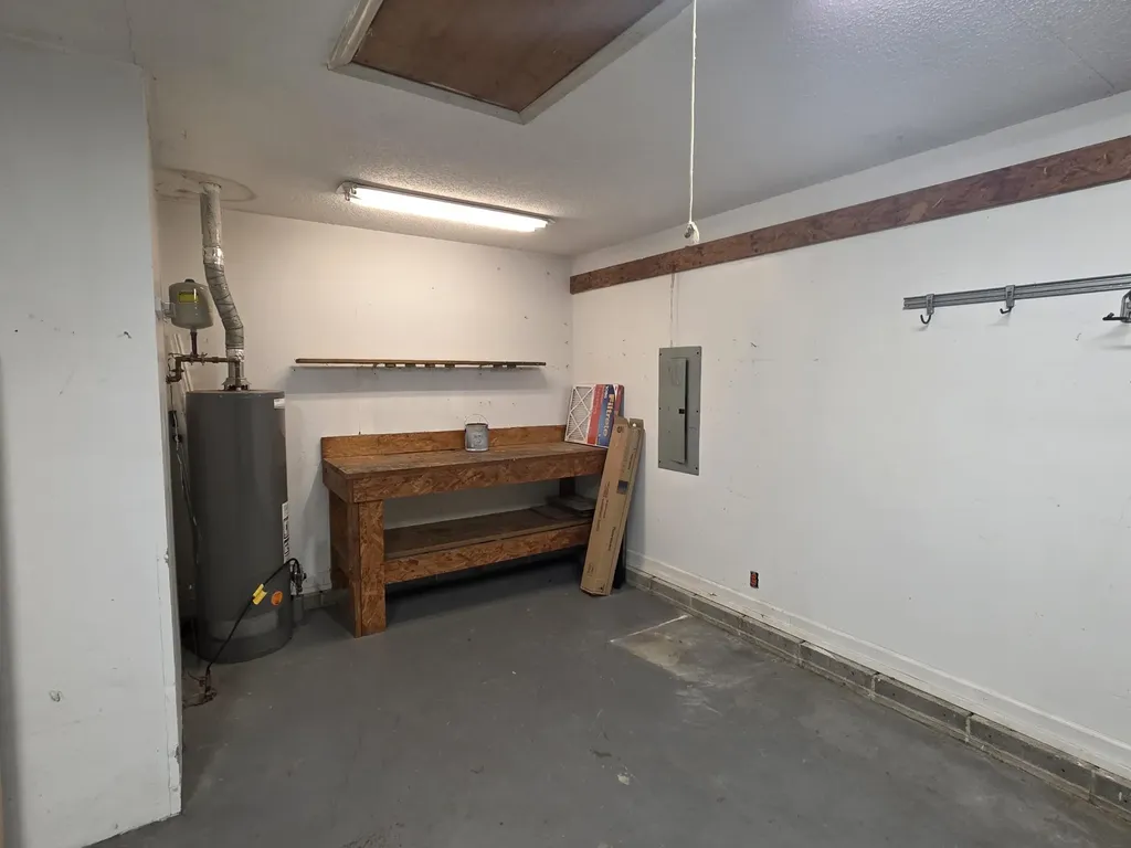 1592 Old Stage Road Spring City TN 37381