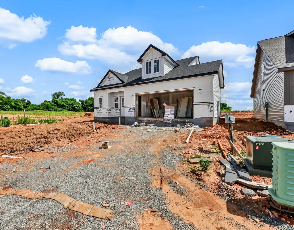 2737 Brewster Drive Clarksville TN 37042
