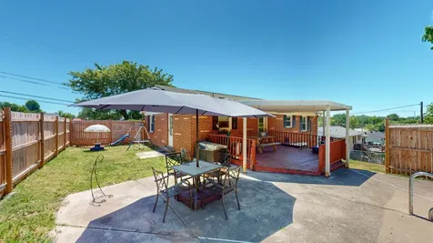128 Jefferson Ave, W Carthage TN 37030