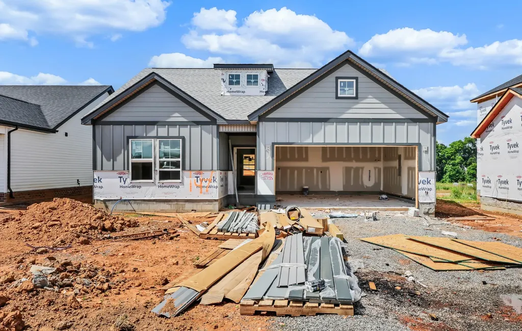 2708 Brewster Drive Clarksville TN 37042