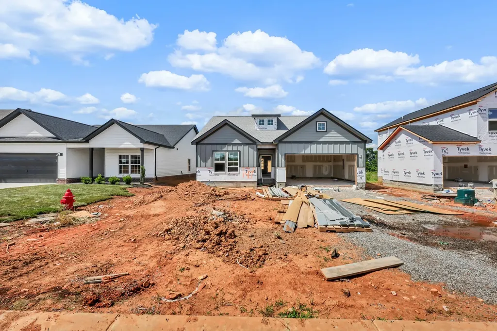 2708 Brewster Drive Clarksville TN 37042