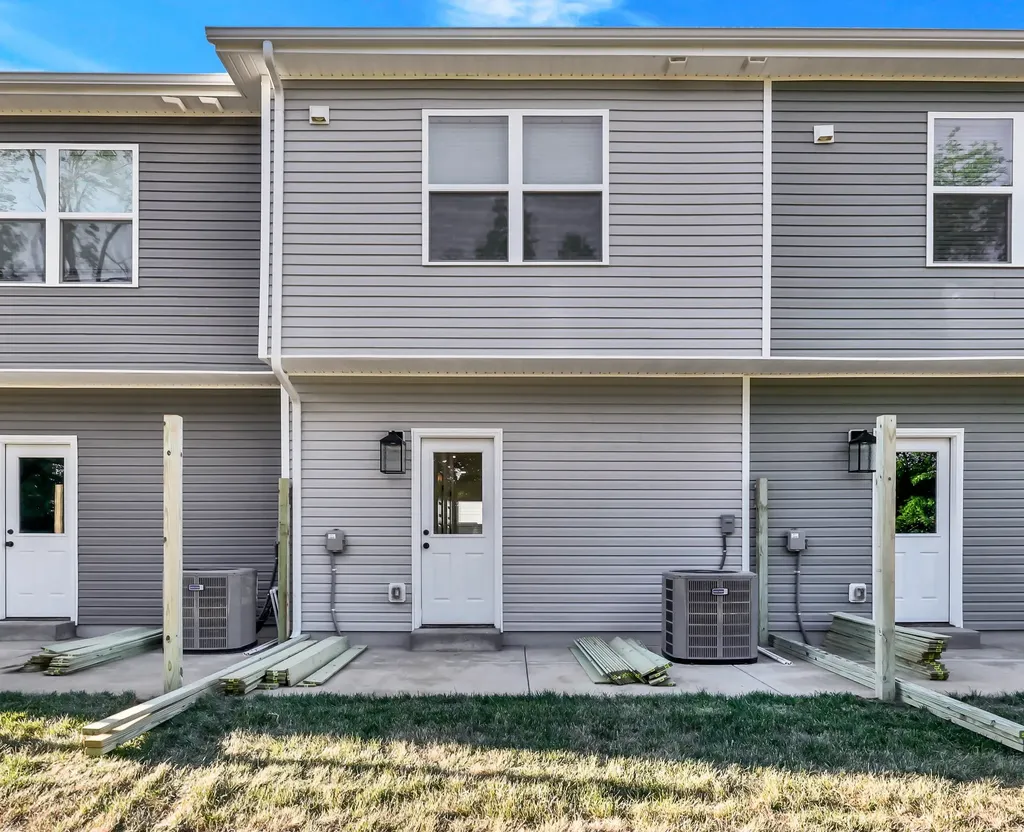 350 Front Ridge Circle Clarksville TN 37040