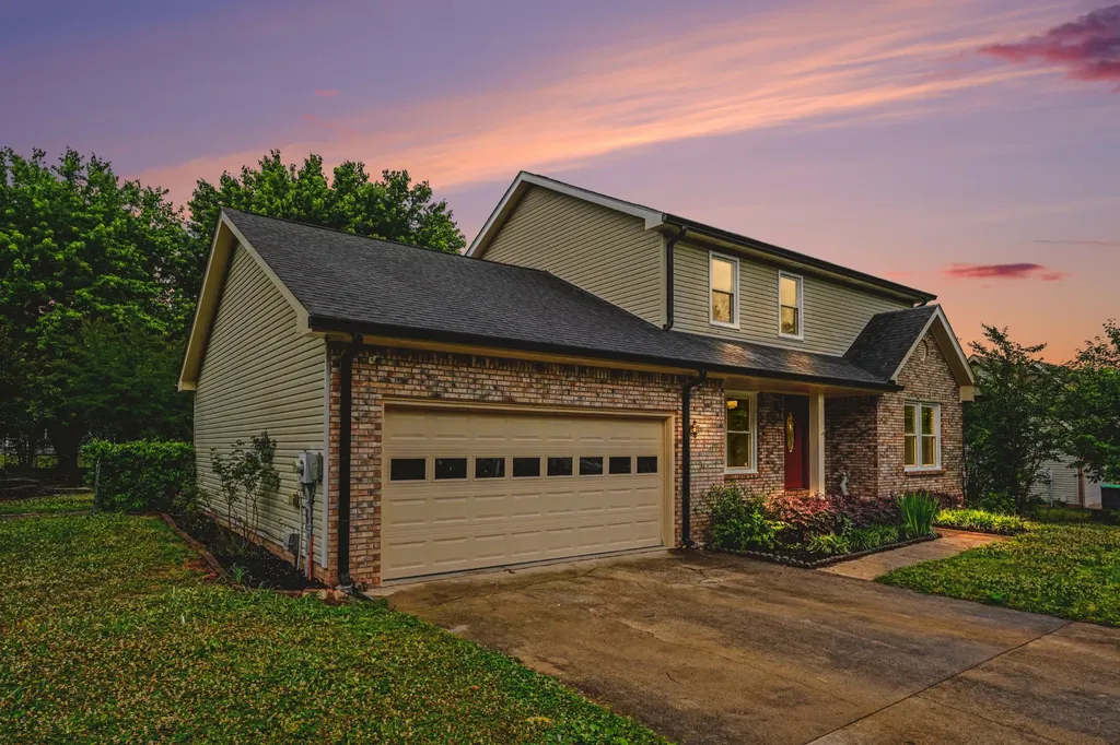 1775 Old Russellville Pike Clarksville TN 37043