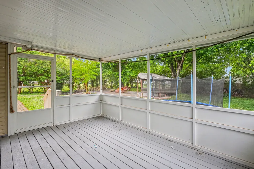 1775 Old Russellville Pike Clarksville TN 37043