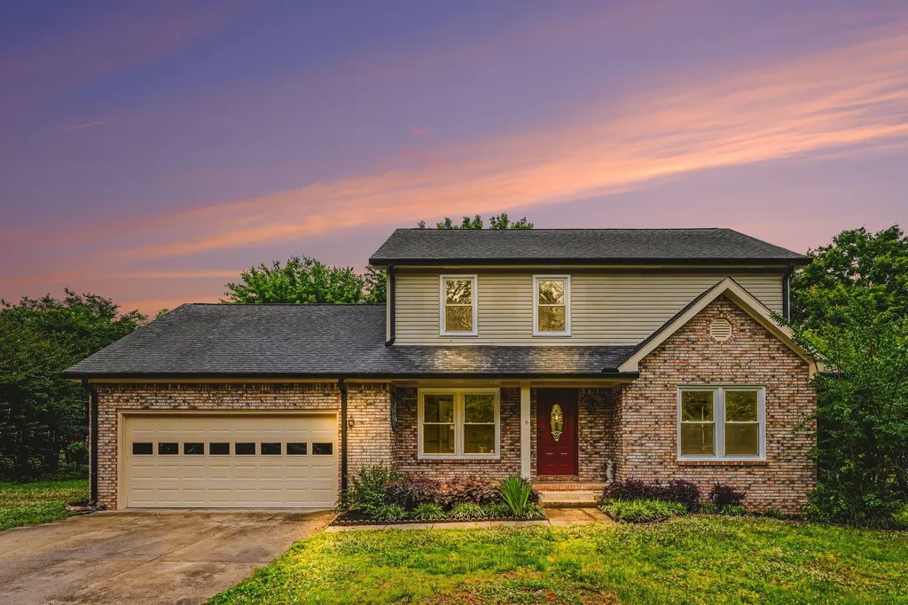 1775 Old Russellville Pike Clarksville TN 37043