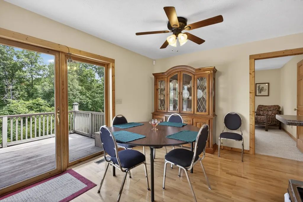 241 Hidden Cove Lane Allons TN 38541