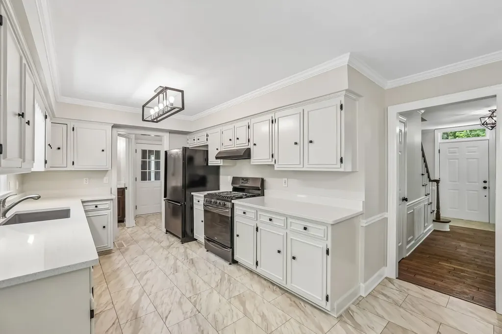 3447 Ledford Mill Road Wartrace TN 37183