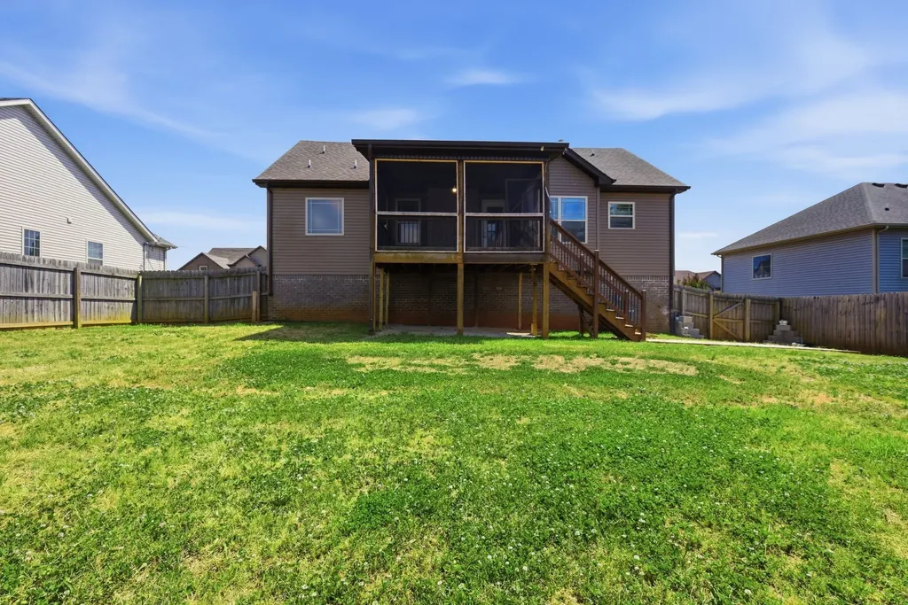 1011 Sunrise Drive Clarksville TN 37042