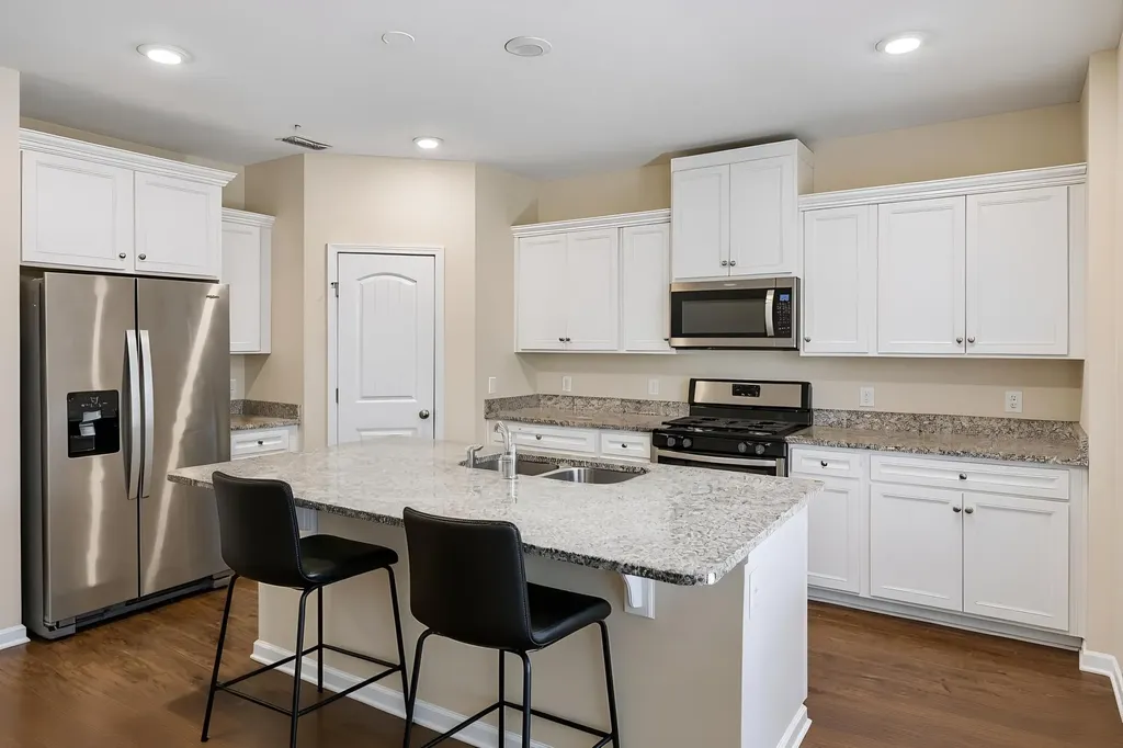 812 Kennear Lane Mount Juliet TN 37122