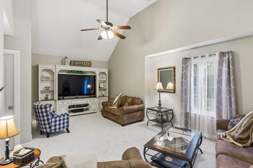 1189 Mccoury Lane Spring Hill TN 37174