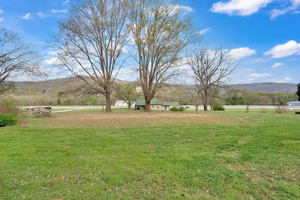 29088 Rhea County Highway Spring City TN 37381