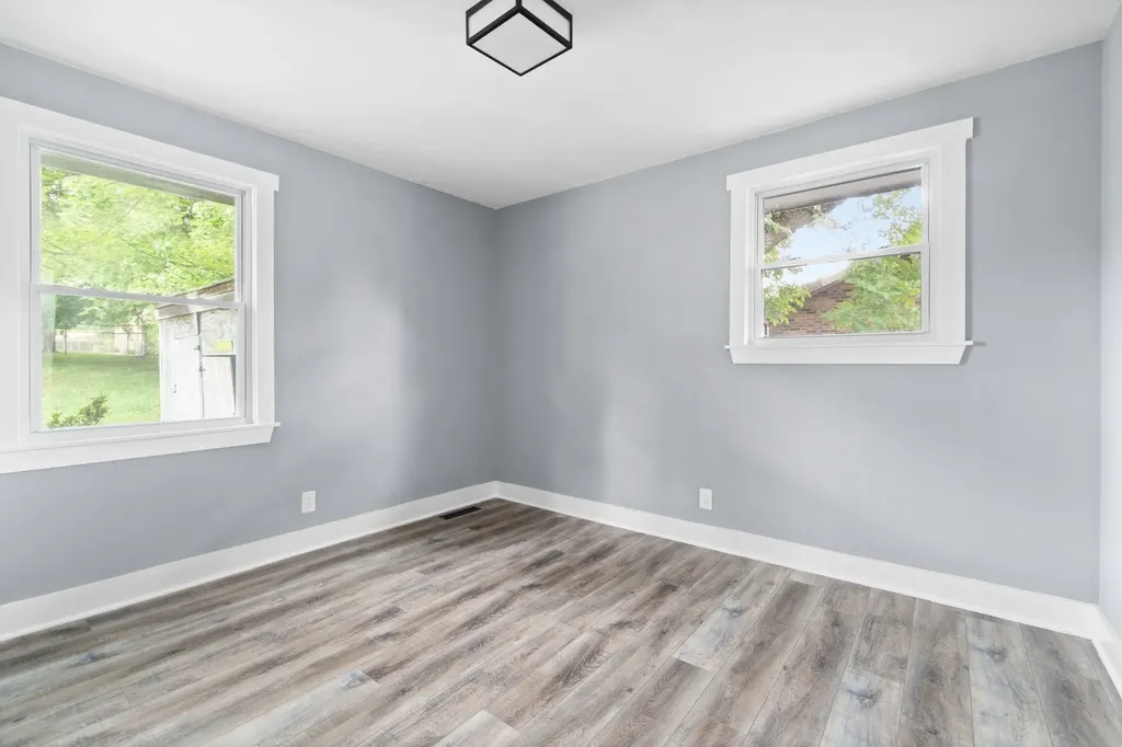 219 Kirby Drive Clarksville TN 37042