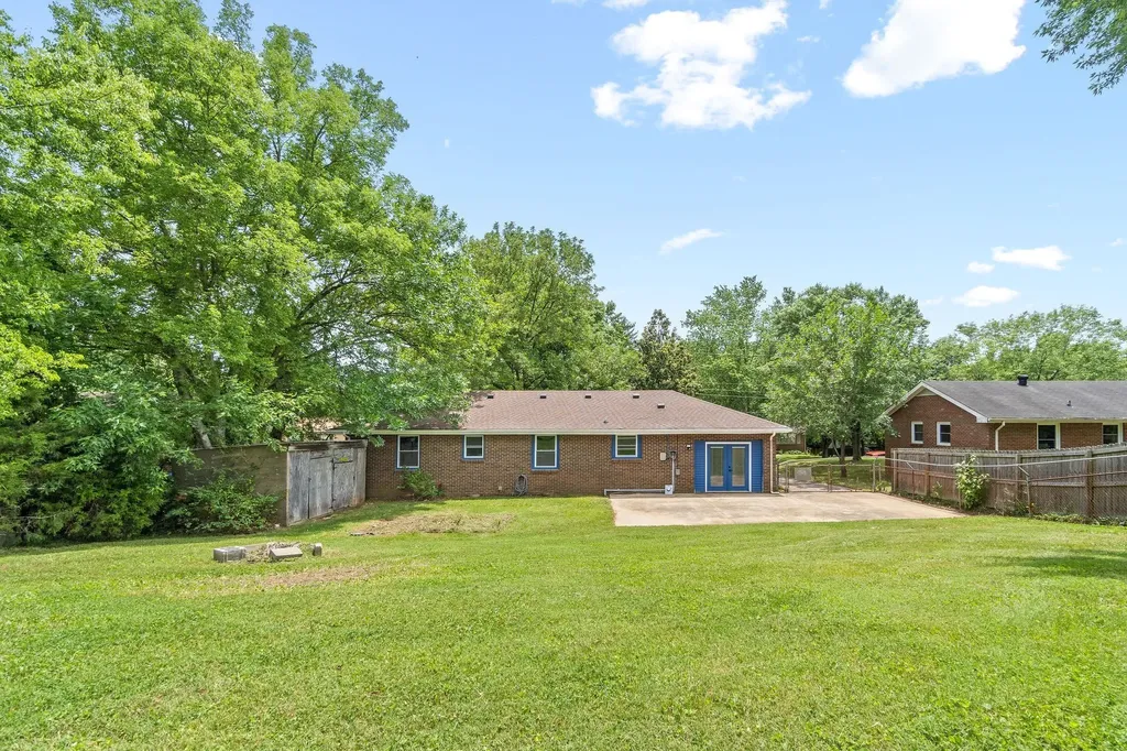219 Kirby Drive Clarksville TN 37042