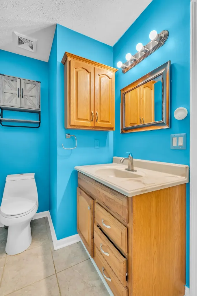 99 Edgehill Lane Hendersonville TN 37075