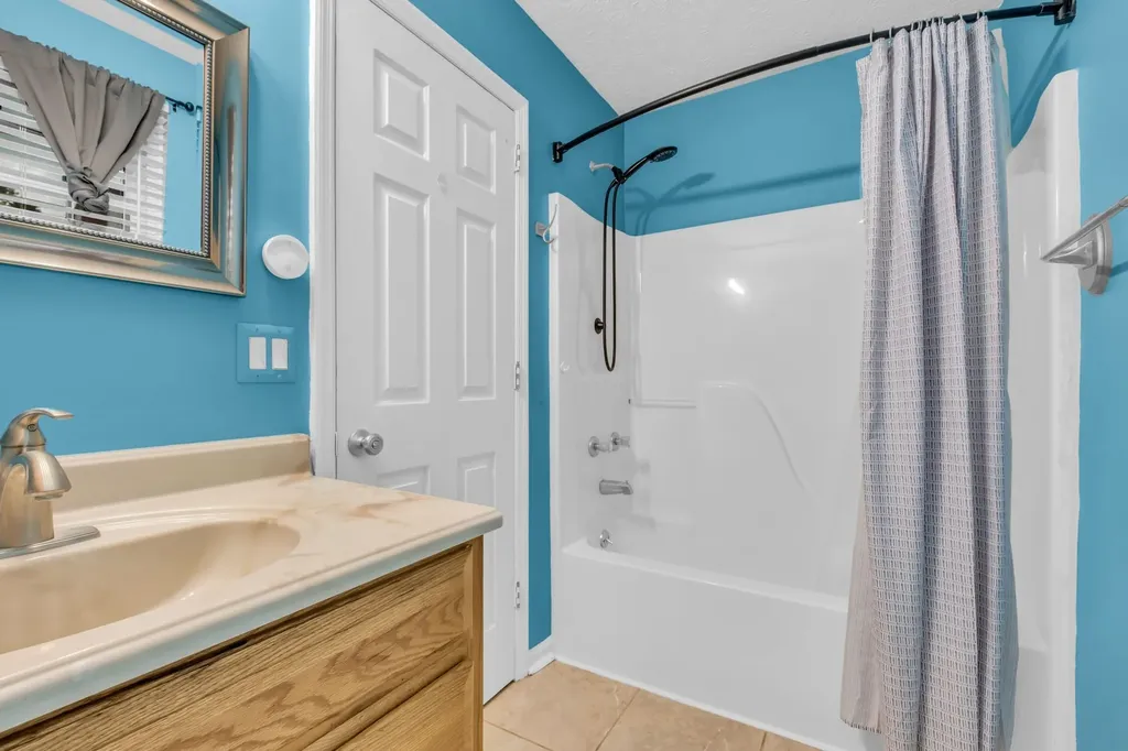 99 Edgehill Lane Hendersonville TN 37075