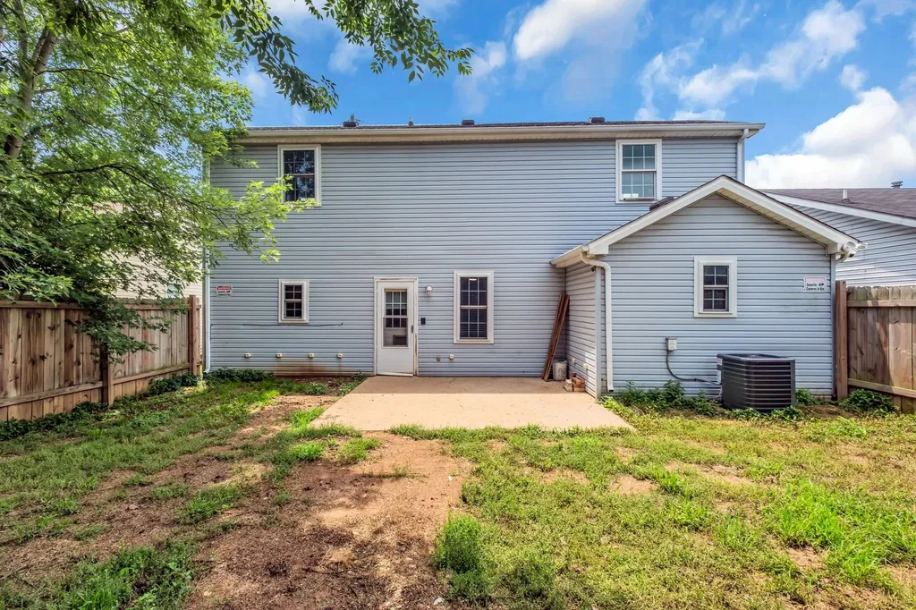 99 Edgehill Lane Hendersonville TN 37075
