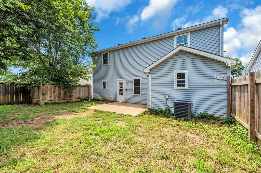 99 Edgehill Lane Hendersonville TN 37075