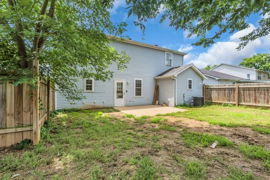99 Edgehill Lane Hendersonville TN 37075