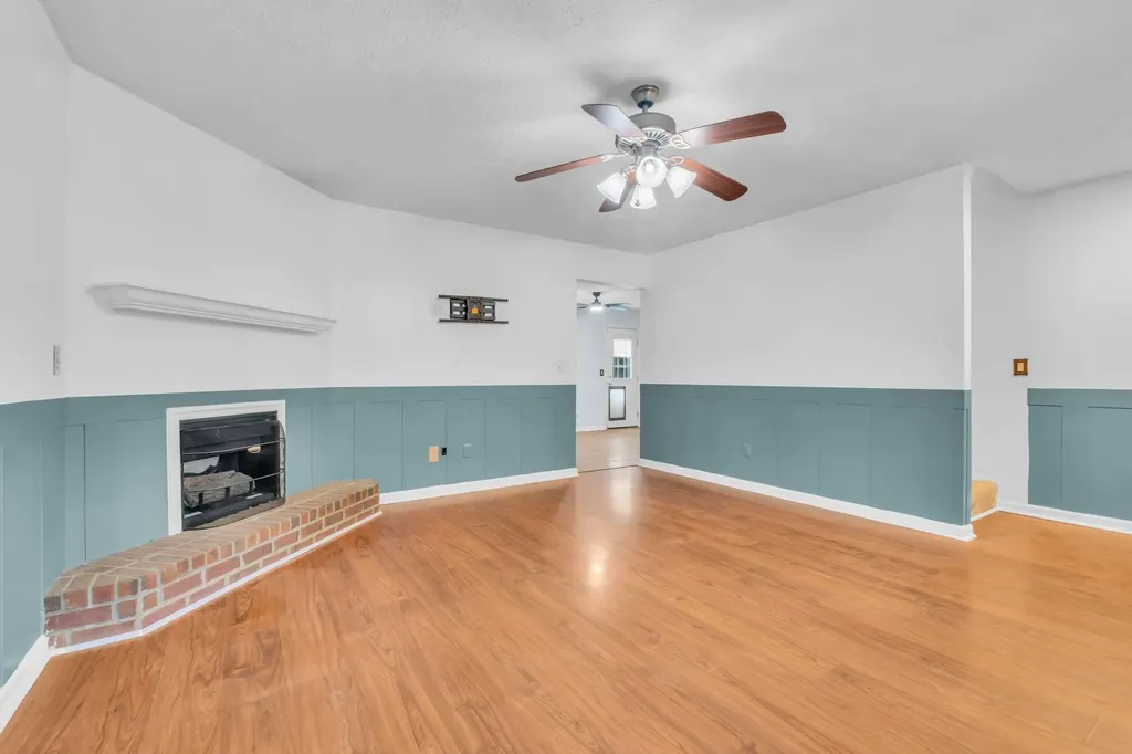99 Edgehill Lane Hendersonville TN 37075