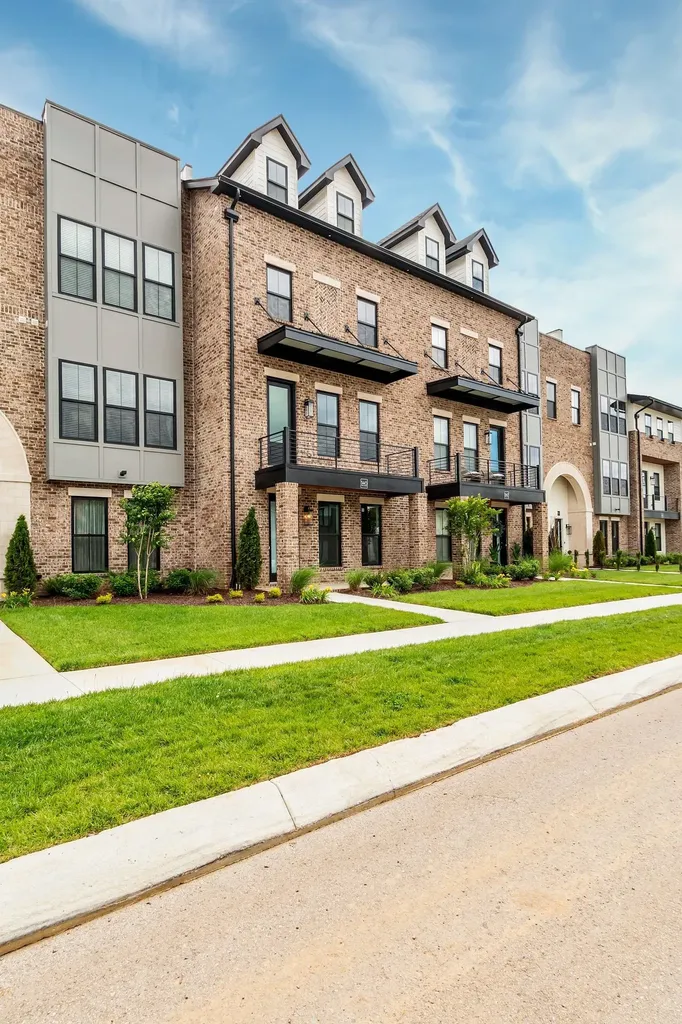 1413 Doc Johns Boulevard Murfreesboro TN 37128