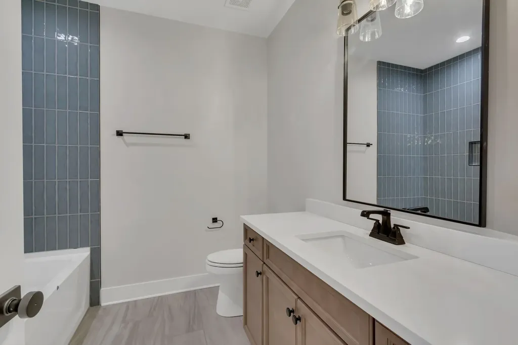 1413 Doc Johns Boulevard Murfreesboro TN 37128