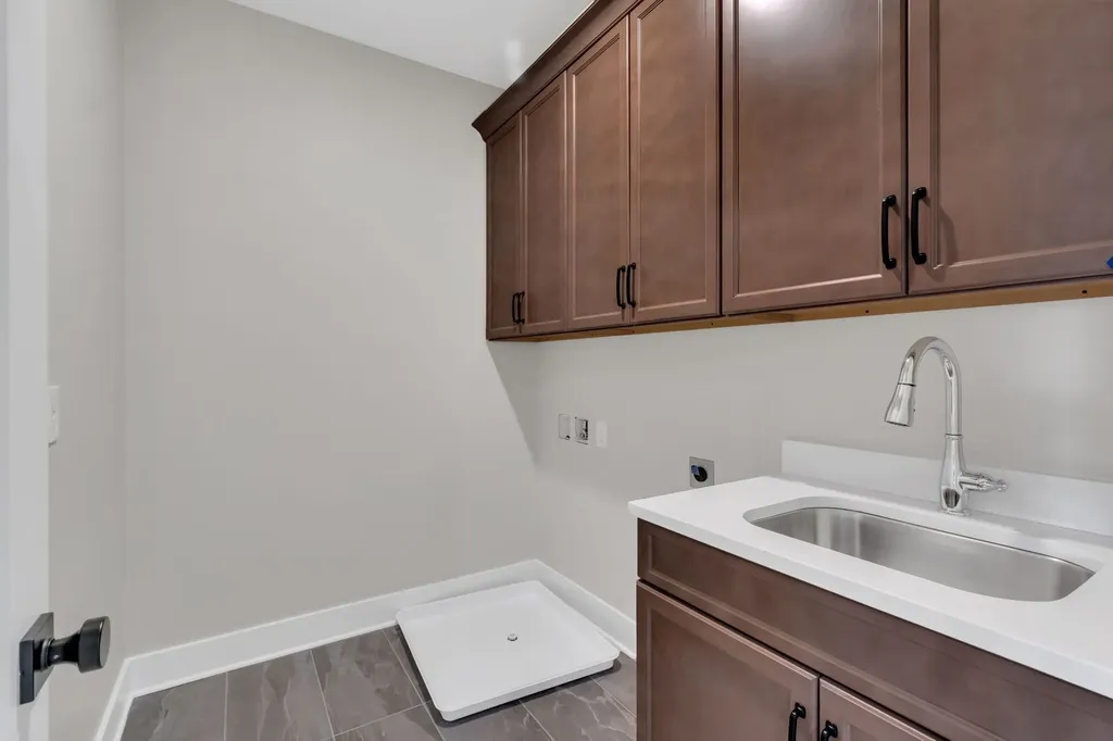 1413 Doc Johns Boulevard Murfreesboro TN 37128