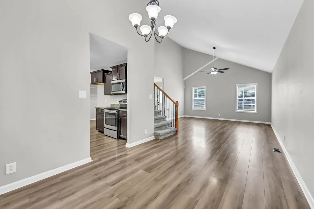 1393 Scrub Oak Drive Clarksville TN 37042