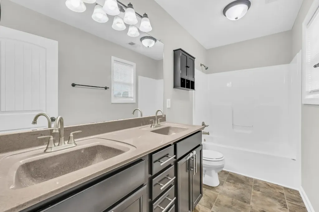 1393 Scrub Oak Drive Clarksville TN 37042