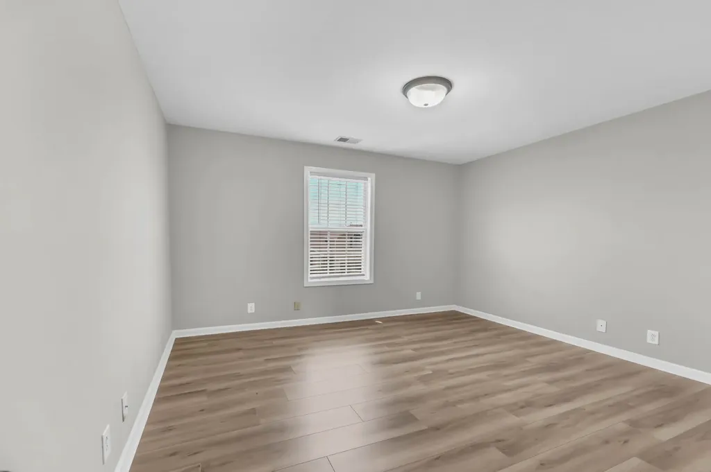1393 Scrub Oak Drive Clarksville TN 37042