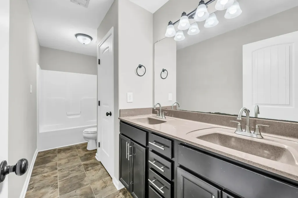 1393 Scrub Oak Drive Clarksville TN 37042