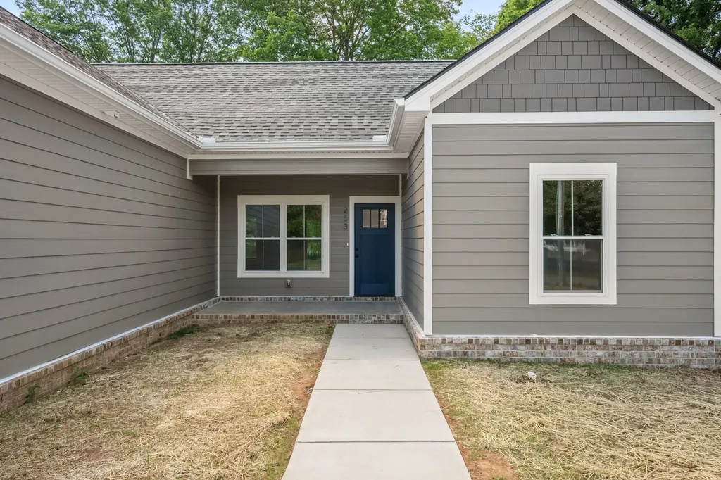 253 Brookfield Circle Winchester TN 37398