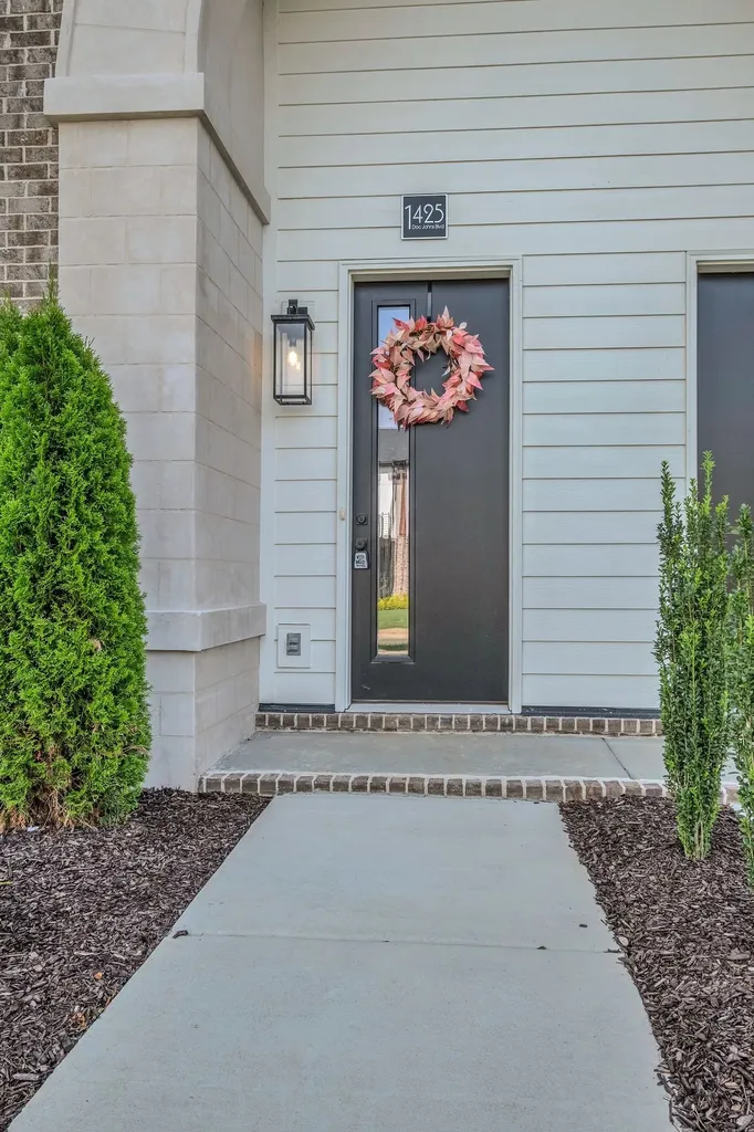 1415 Doc Johns Boulevard Murfreesboro TN 37128