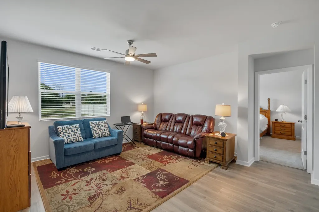 1504 Dove Drive Lebanon TN 37087