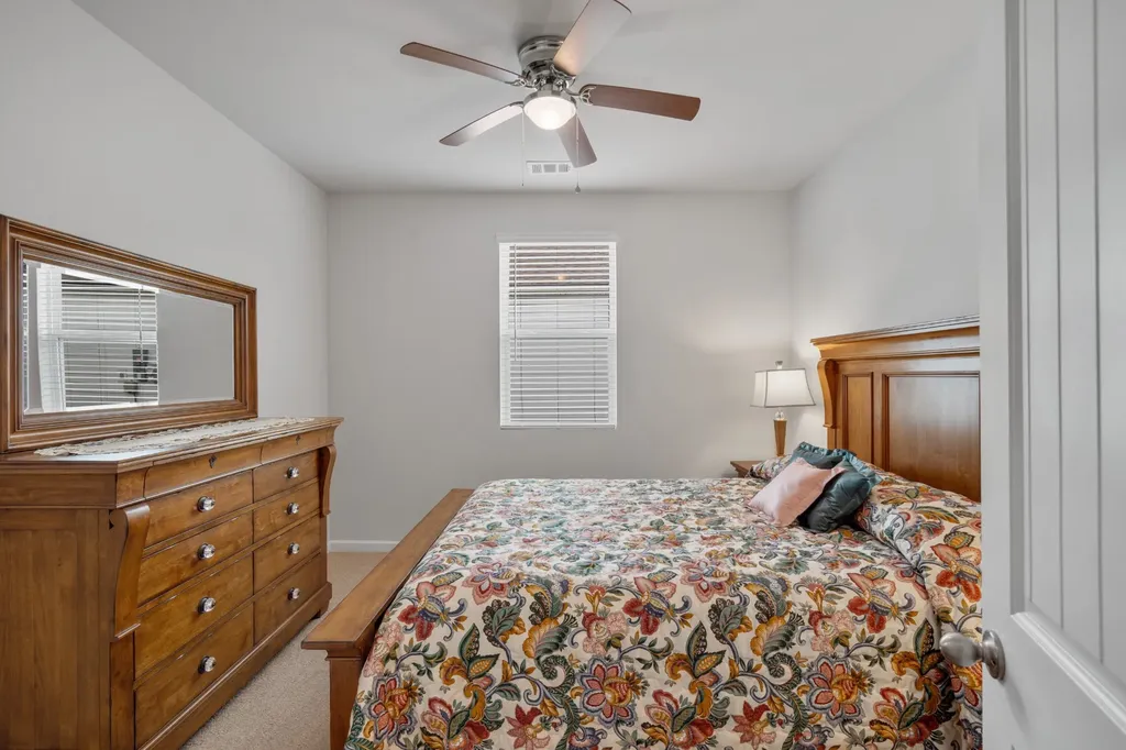 1504 Dove Drive Lebanon TN 37087