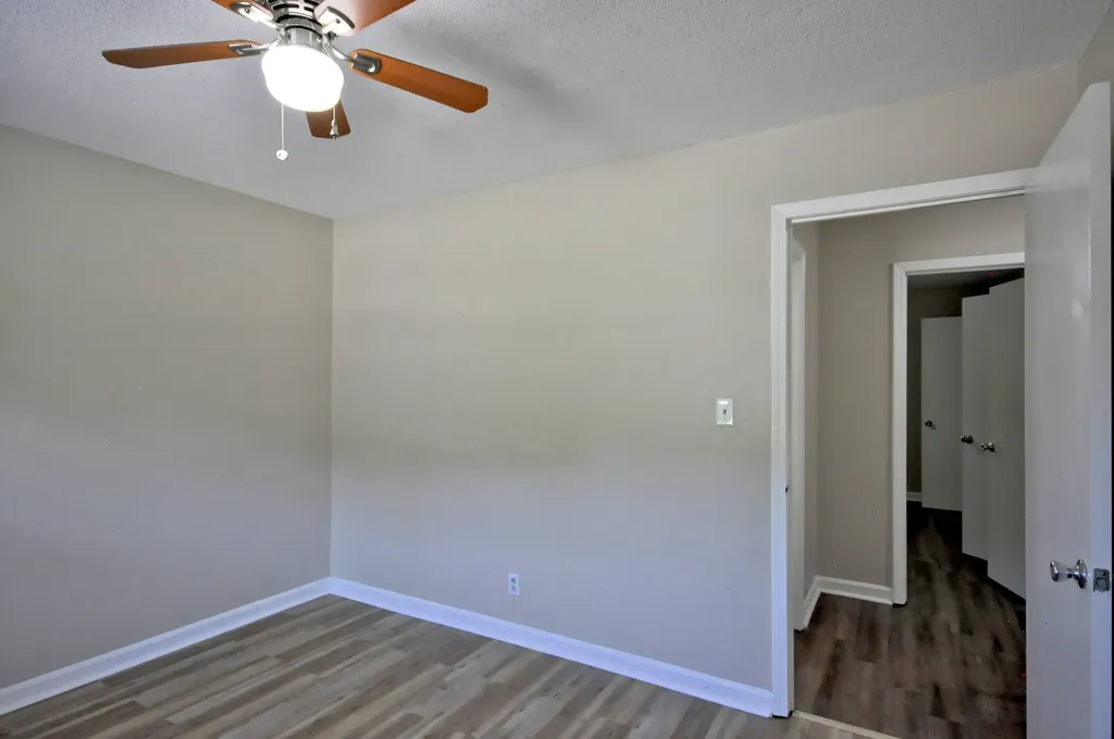 460 Martha Lane Clarksville TN 37043
