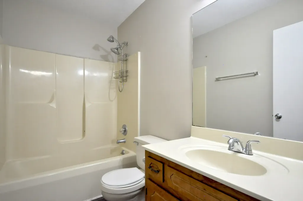 460 Martha Lane Clarksville TN 37043