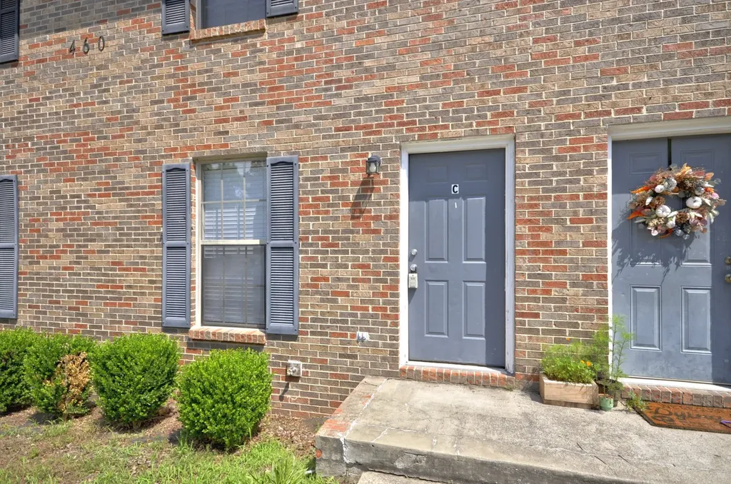 460 Martha Lane Clarksville TN 37043