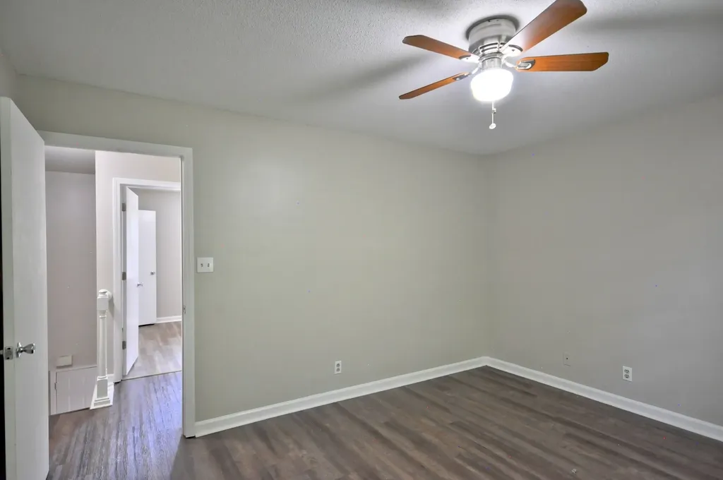 460 Martha Lane Clarksville TN 37043