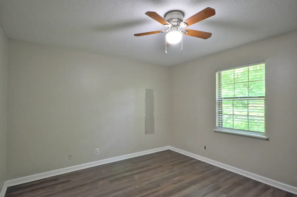460 Martha Lane Clarksville TN 37043