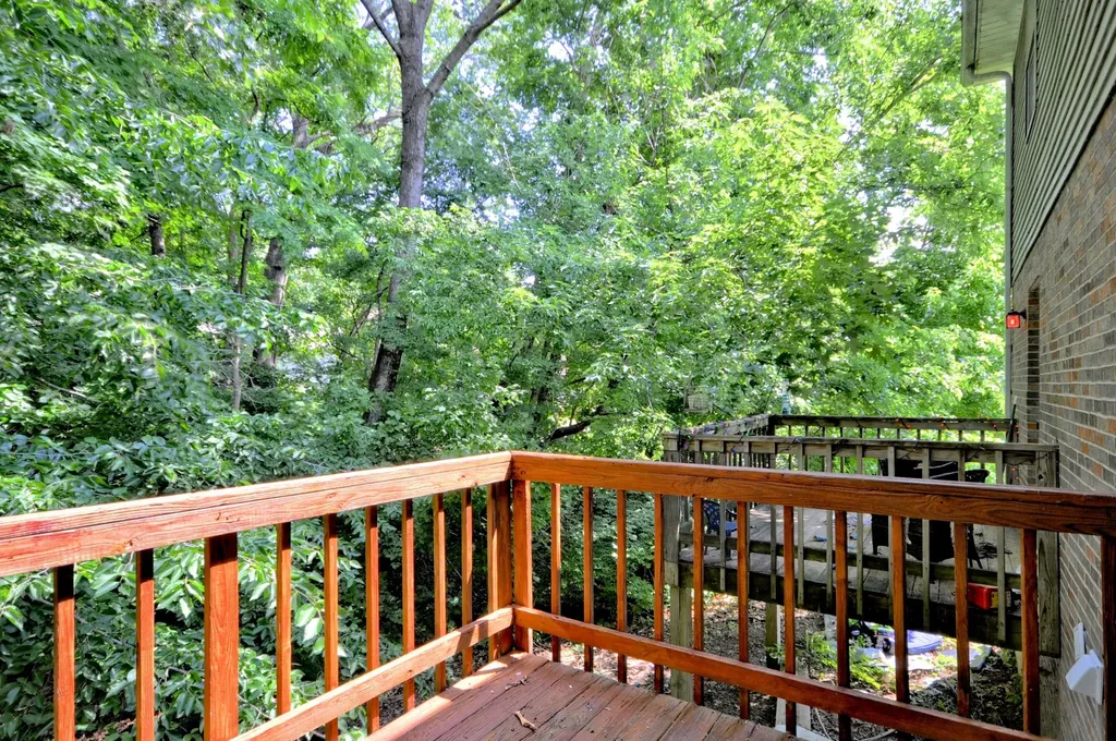 460 Martha Lane Clarksville TN 37043