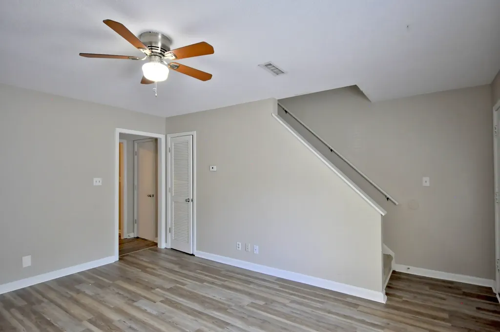 460 Martha Lane Clarksville TN 37043