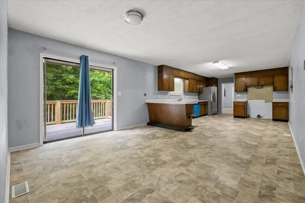 9128 Bramlett Road Harrison TN 37341