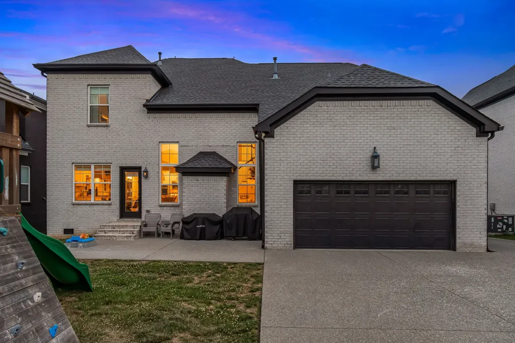 2045 Bocage Circle Nolensville TN 37135