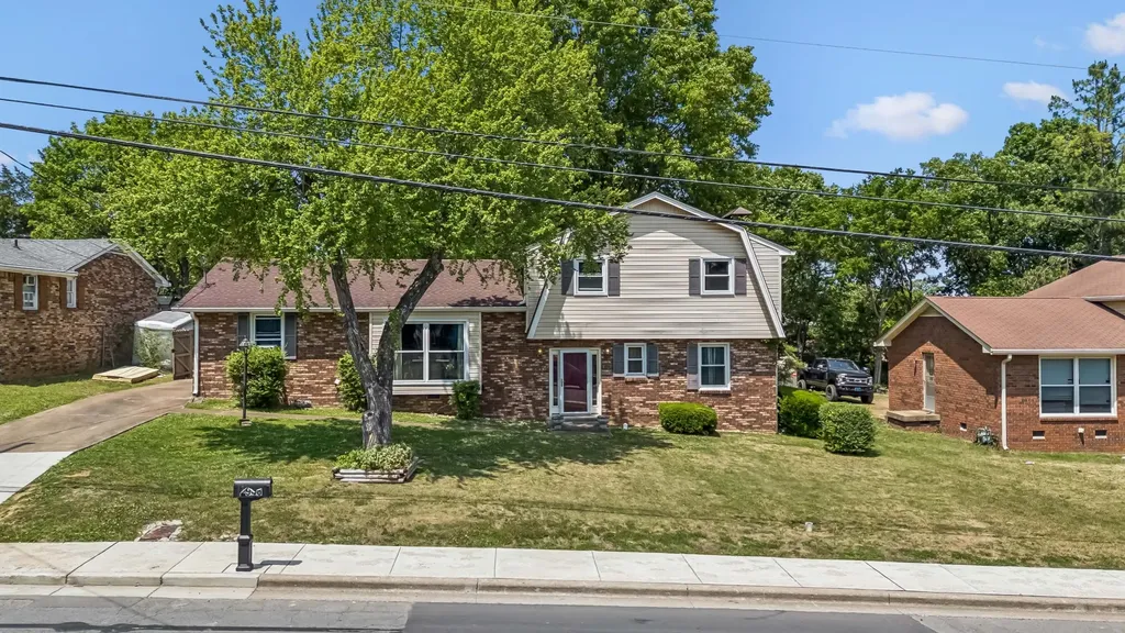 2946 Anderson Road Nashville TN 37217