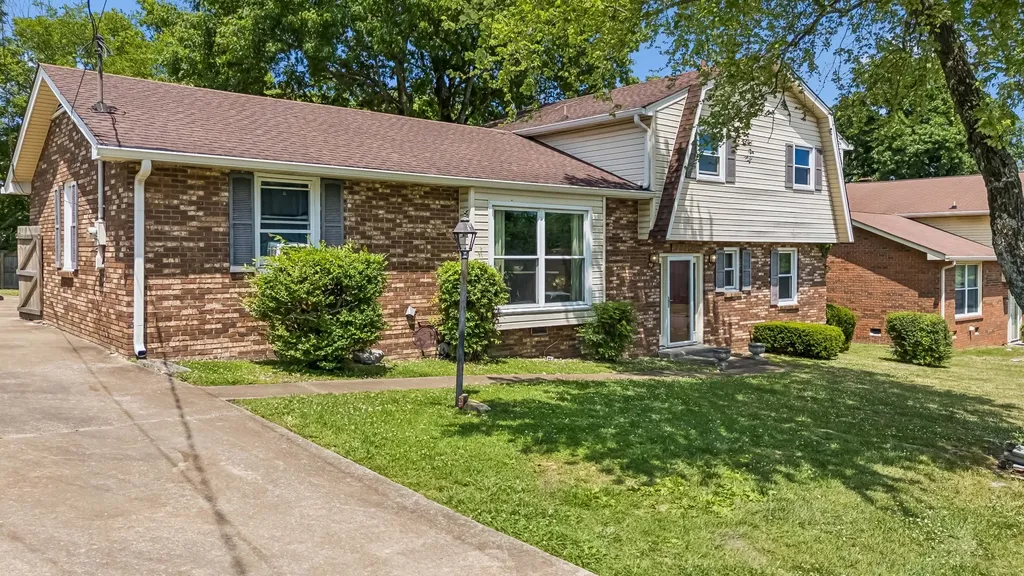 2946 Anderson Road Nashville TN 37217