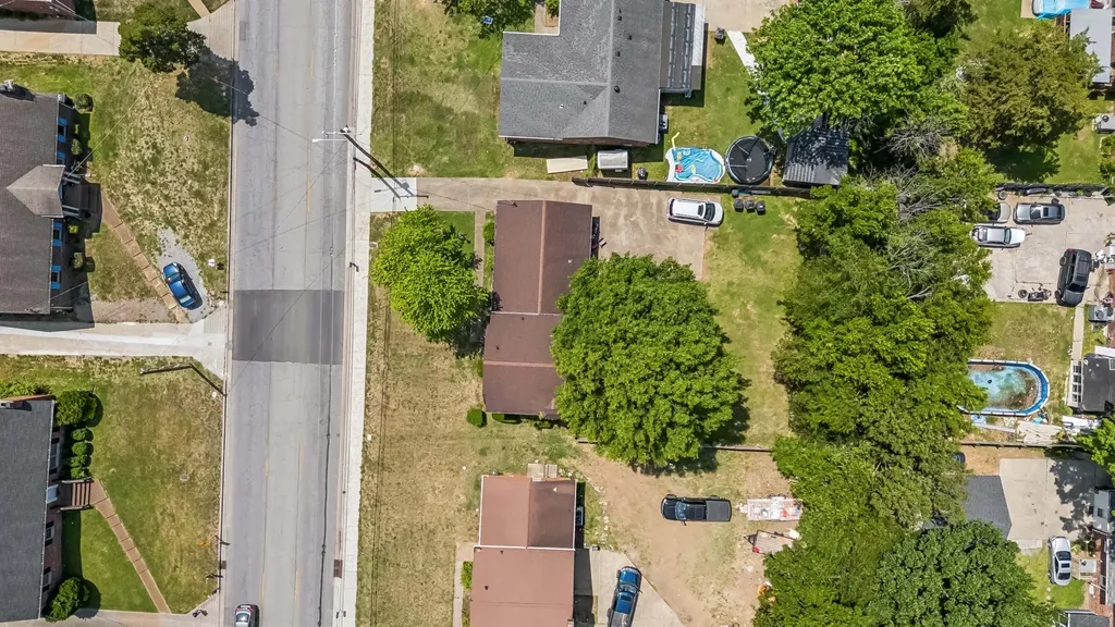 2946 Anderson Road Nashville TN 37217